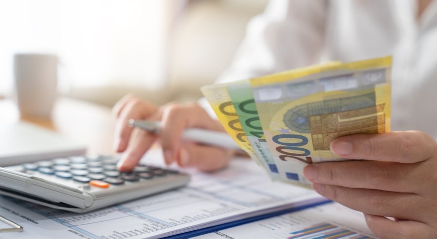 Raporti i mbulimit te borxhit 333.8 per qind, rezerva valutore shume e larte